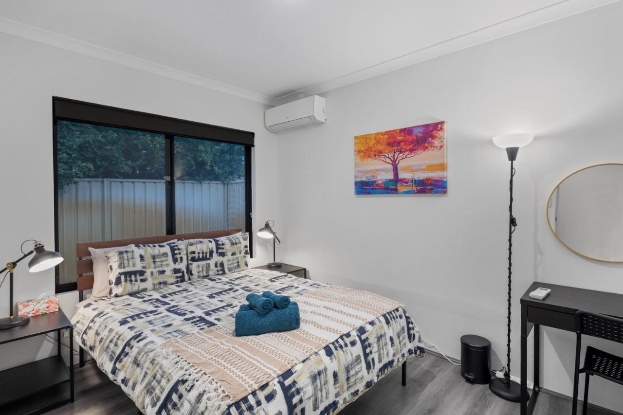 13 Family Home In Morley Sleeps 8 Comfortably Perth Buitenkant foto